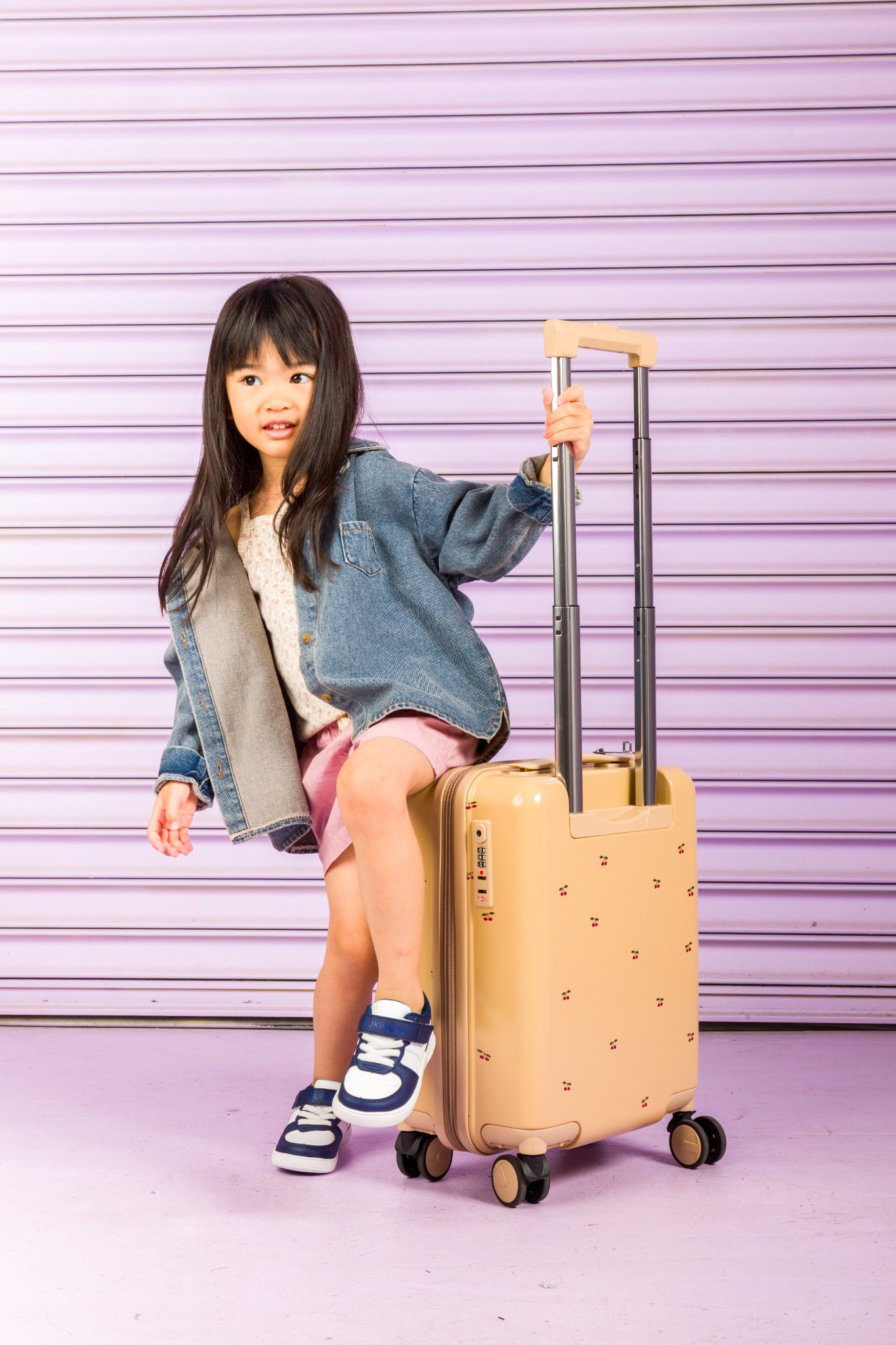 Tsukihoshi Facebook ad