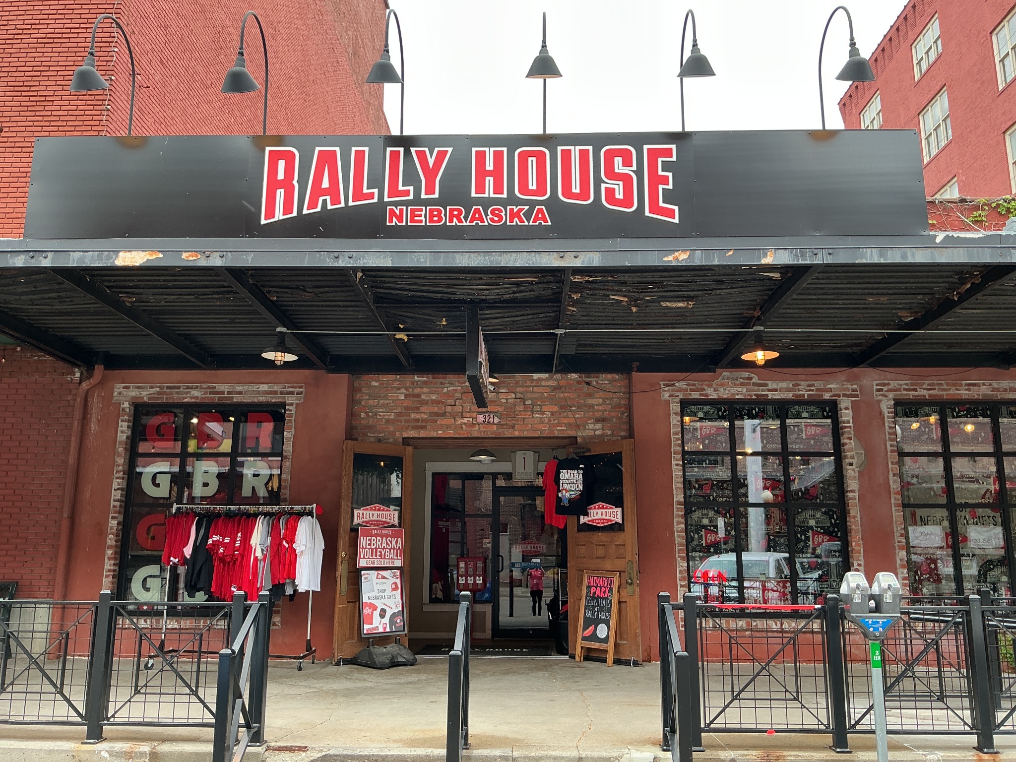Rally House Facebook ad