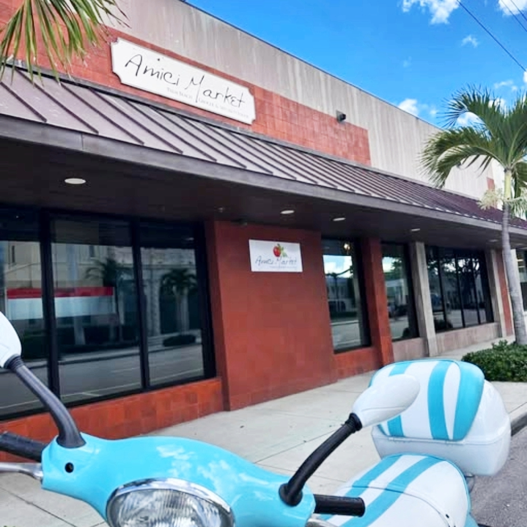 AmiciMarket Facebook ad: Discover the Heart of Gourmet in Palm Beach!