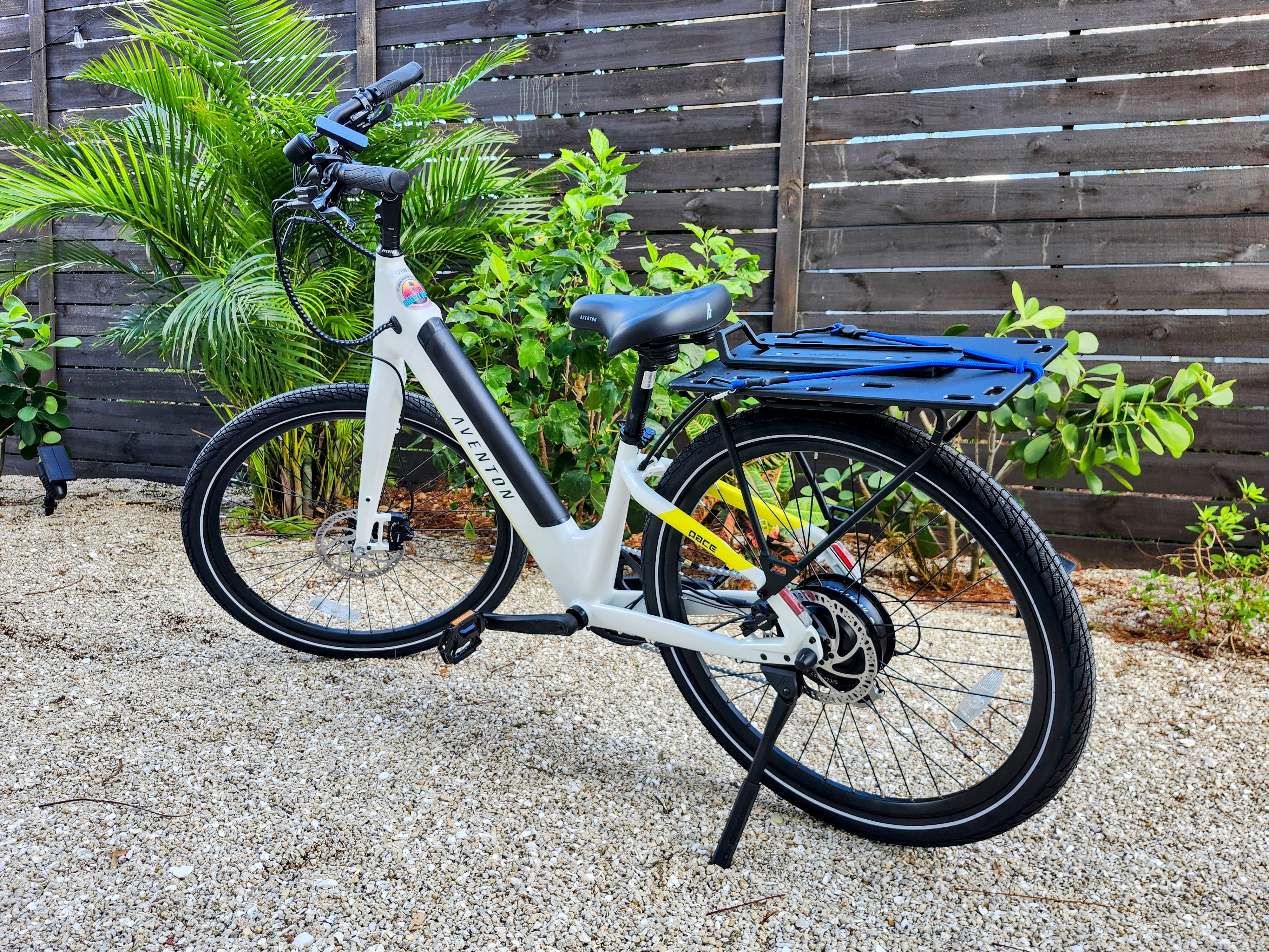 Breezy Bee's Rentals Facebook ad: Premium Aventon e-bike rentals delivered directly to you!