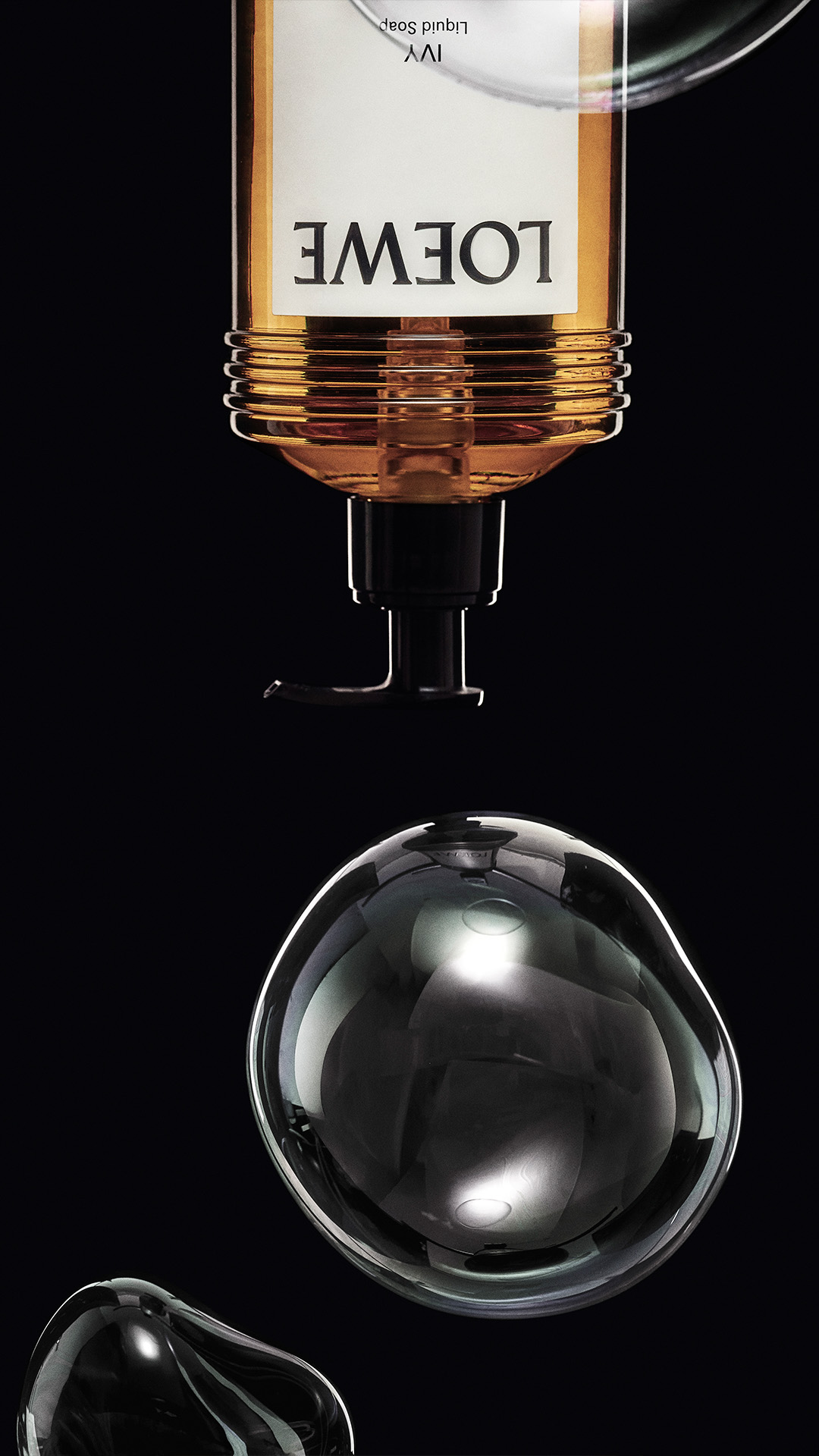 LOEWE Perfumes Facebook ad