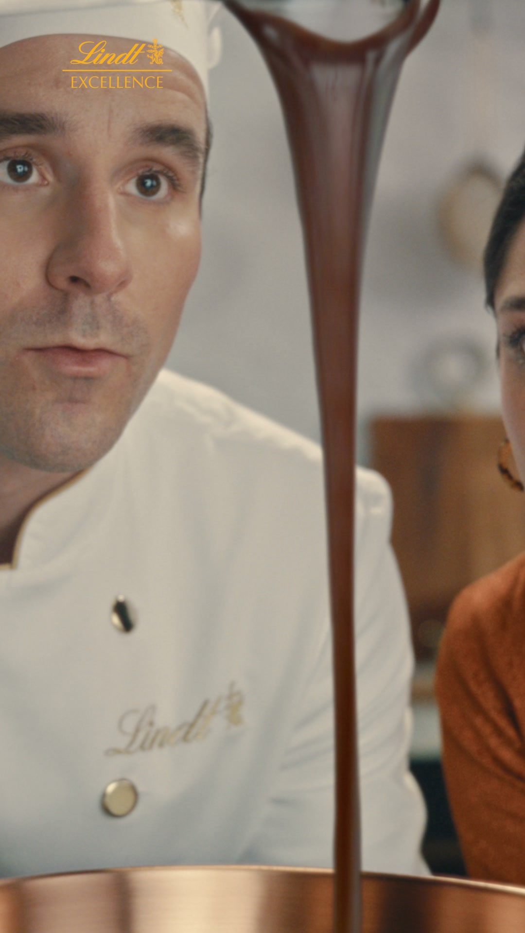 Lindt Facebook ad: Discover Lindt EXCELLENCE Crunchy Mint Cookie.