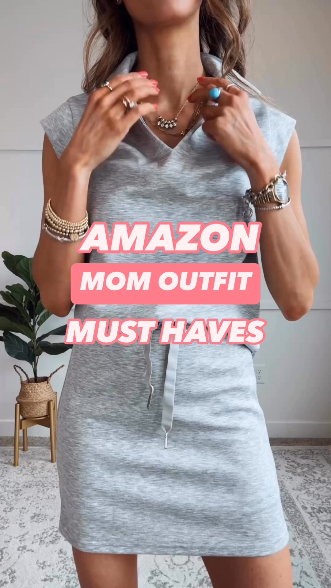 Sistersguidetostyle Facebook ad: Comment C38 or tap SHOP NOW button and…