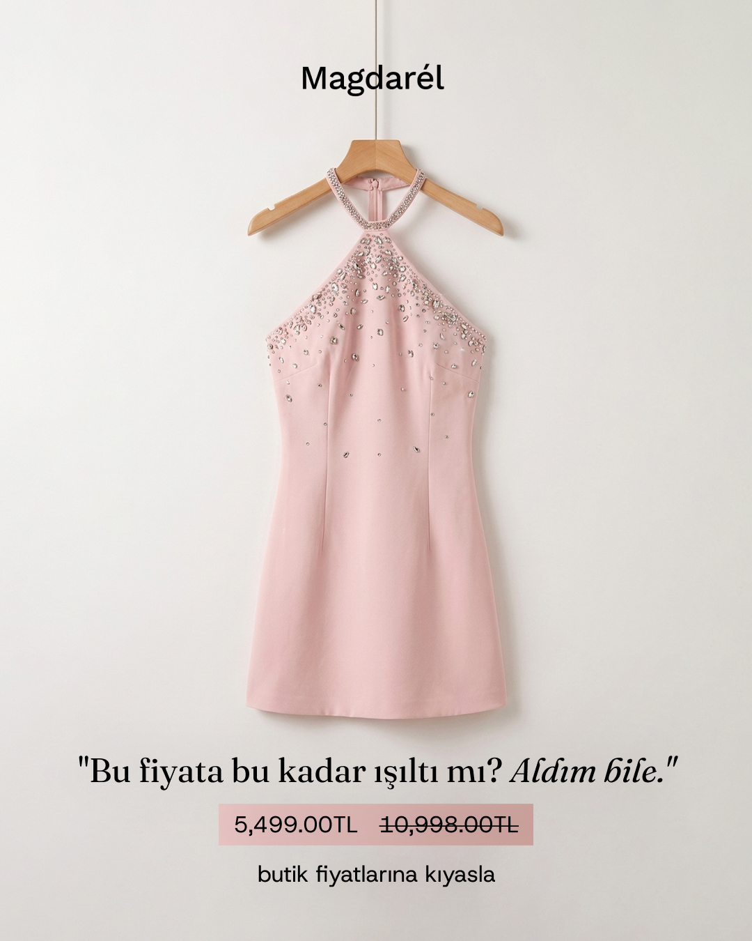 Maison Magdarél Facebook ad: Doğru elbise seni değiştirmez, seni ortaya çıkarır. Her…