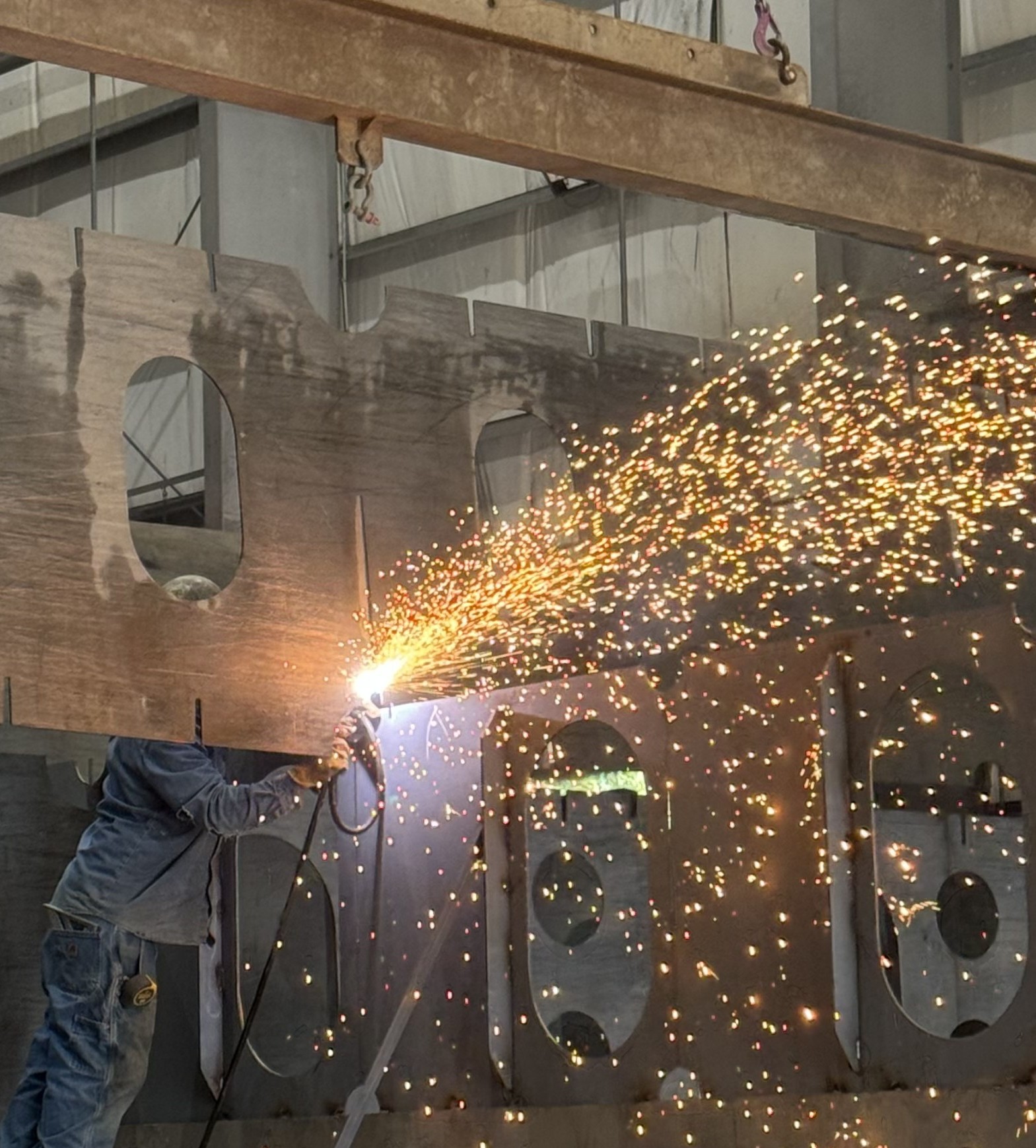 47 ABC - WMDT Facebook ad: Now Hiring: Fabricator/Fitter