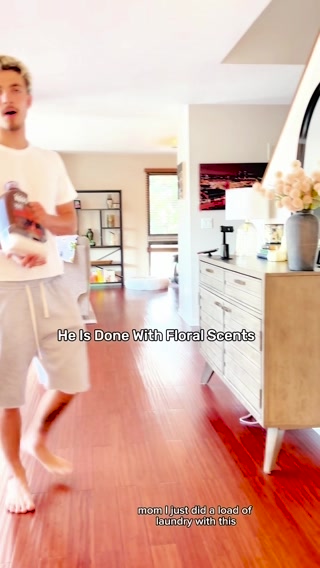 Clean Guy Facebook ad: Perfect for Dorm Rooms