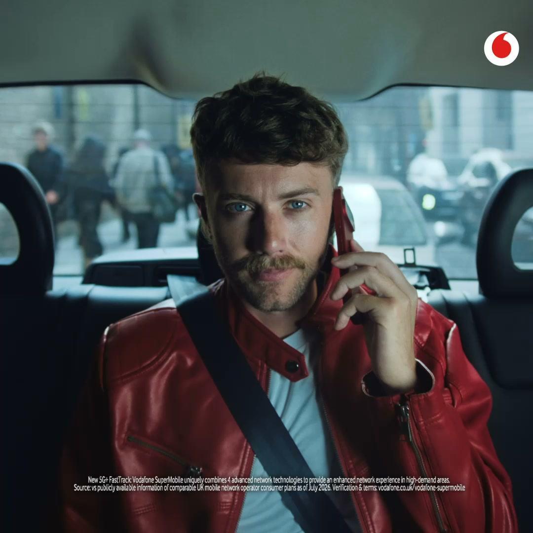 Vodafone UK Facebook ad: New Vodafone SuperMobile