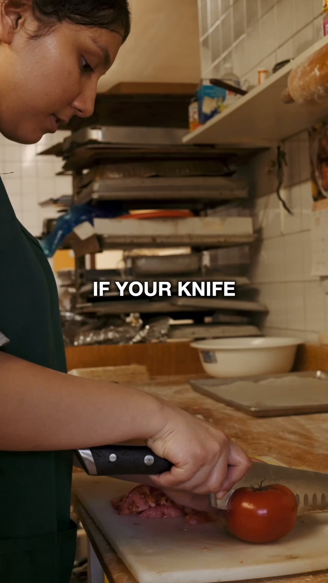 Dalstrong Facebook ad: Gladiator Series 8 Chef Knife