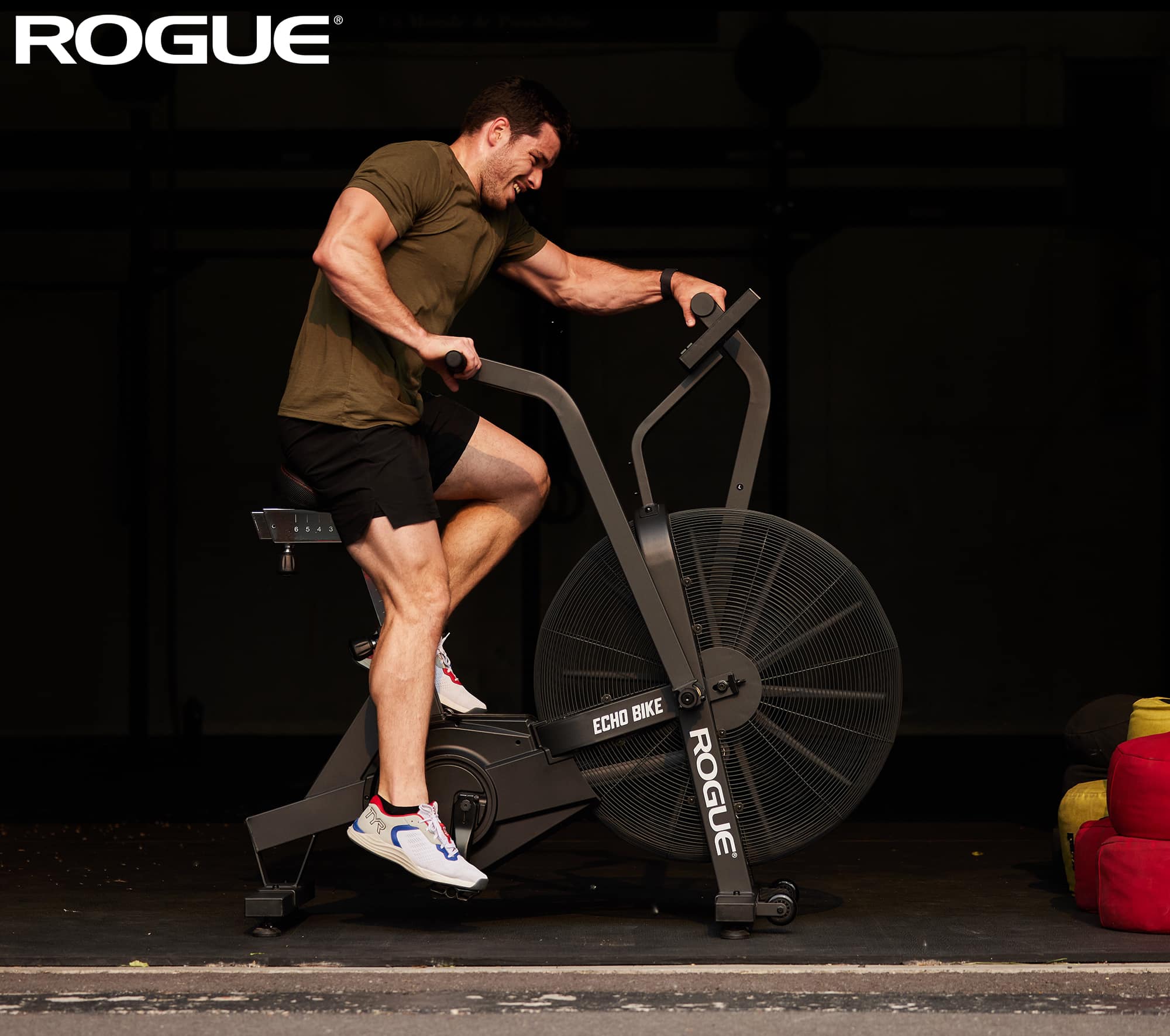 Rogue Fitness Europe Facebook ad