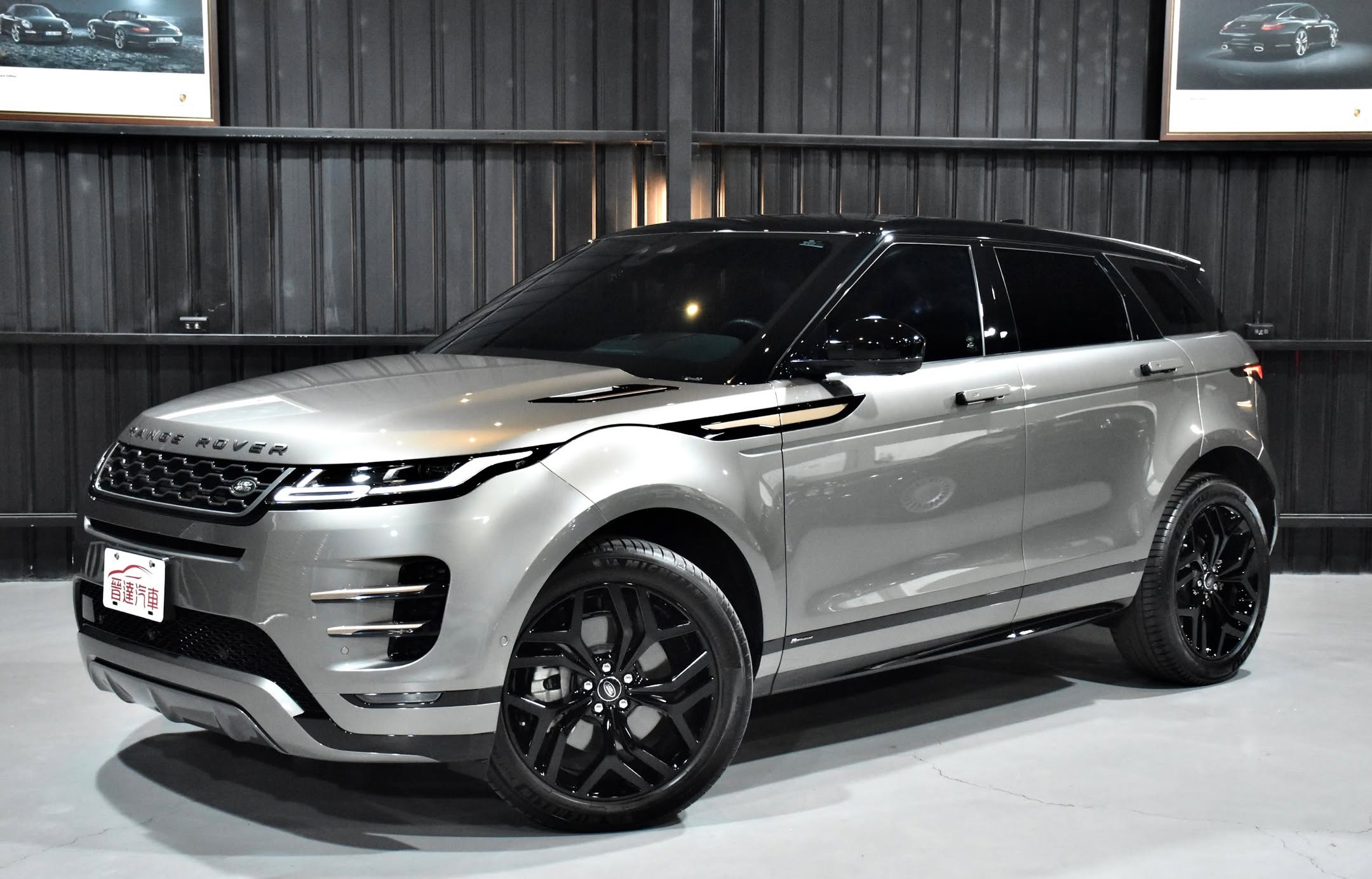 隔壁賣車的小郭 Facebook ad: Land Rover 來自英國的,不只是汽車,而是一種風格