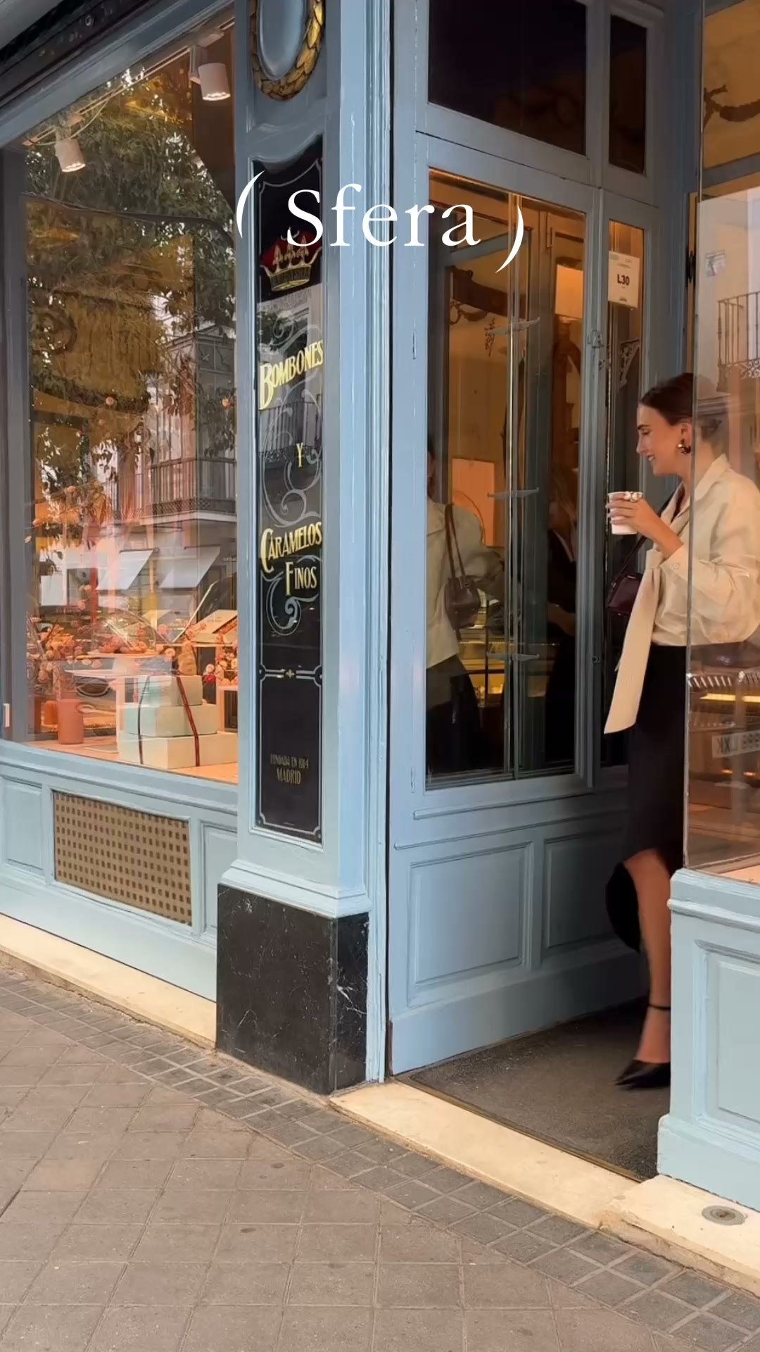 (Sfera) Facebook ad: Back to the studio - Woman Collection FW26