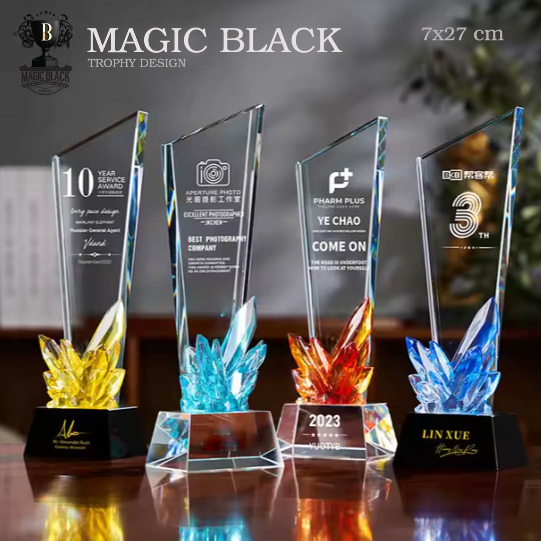 MagicBlack Trophy: ผลิตถ้วยรางวัลดีไซน์ คริสตัล งานคัตตอม เรซิ่น Facebook ad: รวมถ้วยรางวัลดีไซน์เก๋ ถ้วยรางวัลดีไซน์ นึกถึง MAGICBLACK…