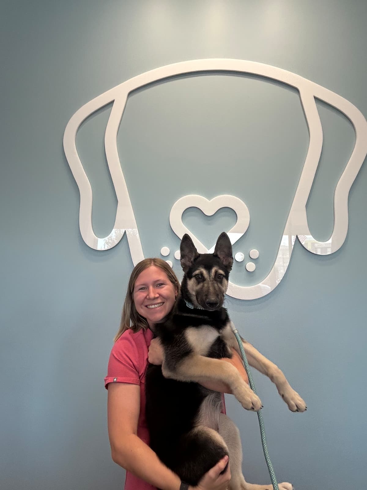 Garth Animal Hospital Facebook ad from Apr 17, 2026
