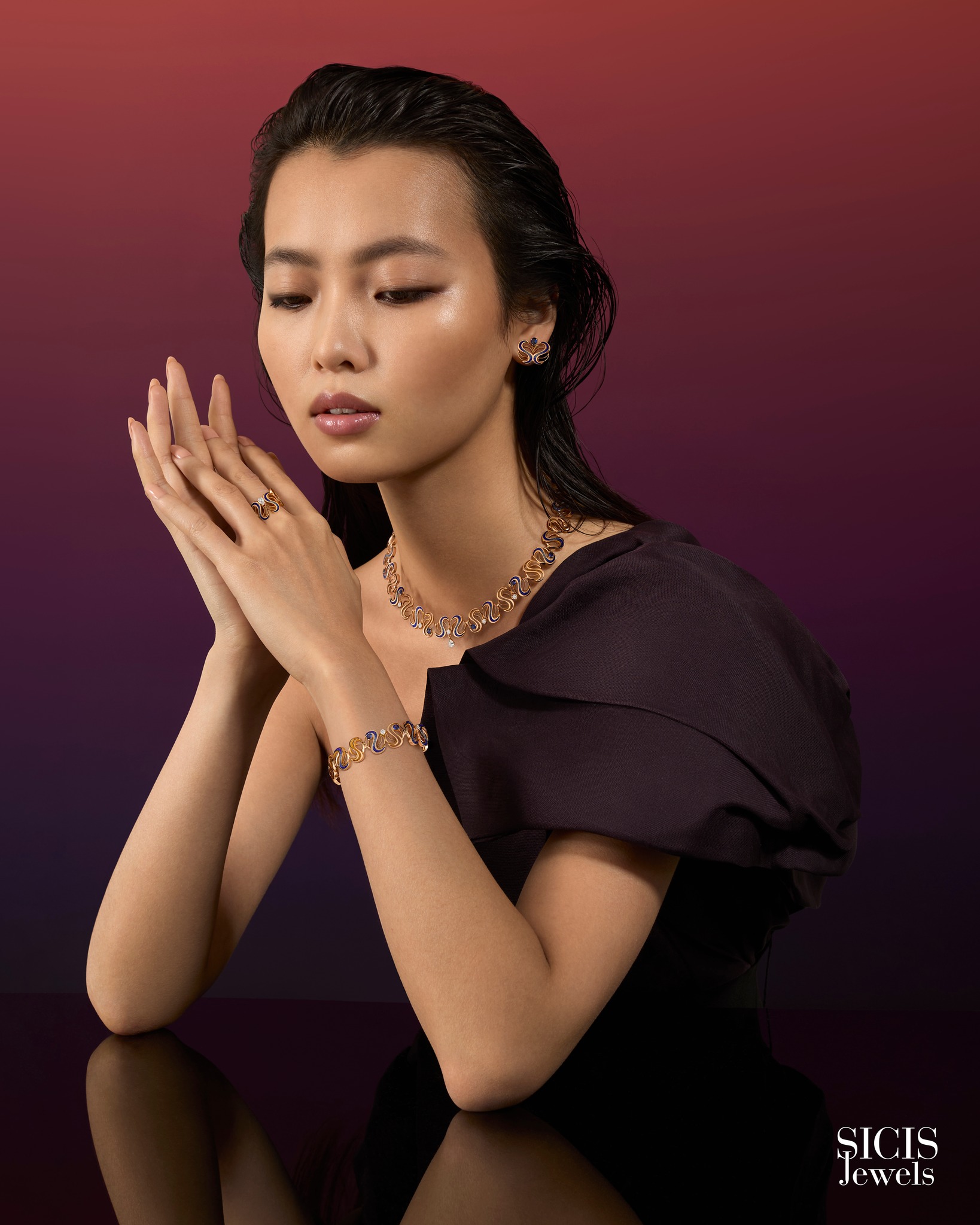 Sicis - Jewels and Watches Facebook ad: Icon Armonica