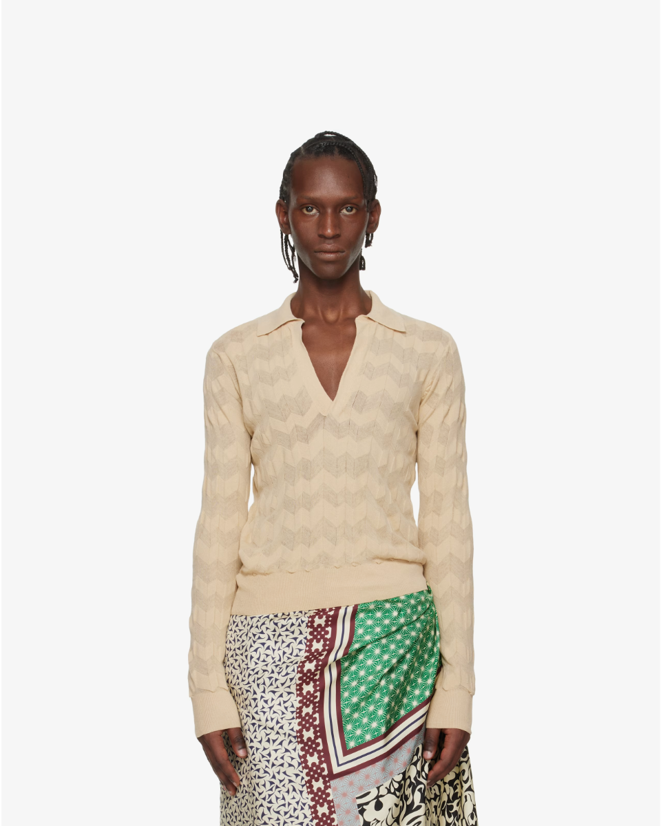 Highsnobiety Facebook ad: Go big or go skin tight, no in…