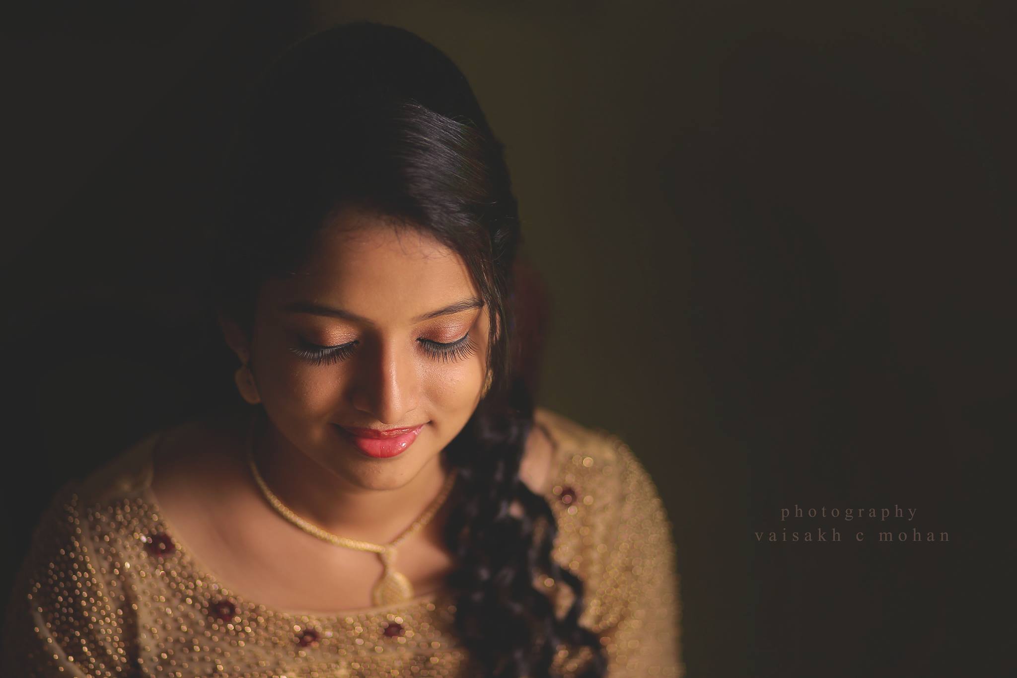 Vaisakhcmohan photography Facebook ad: For candid wedding photography bookings.