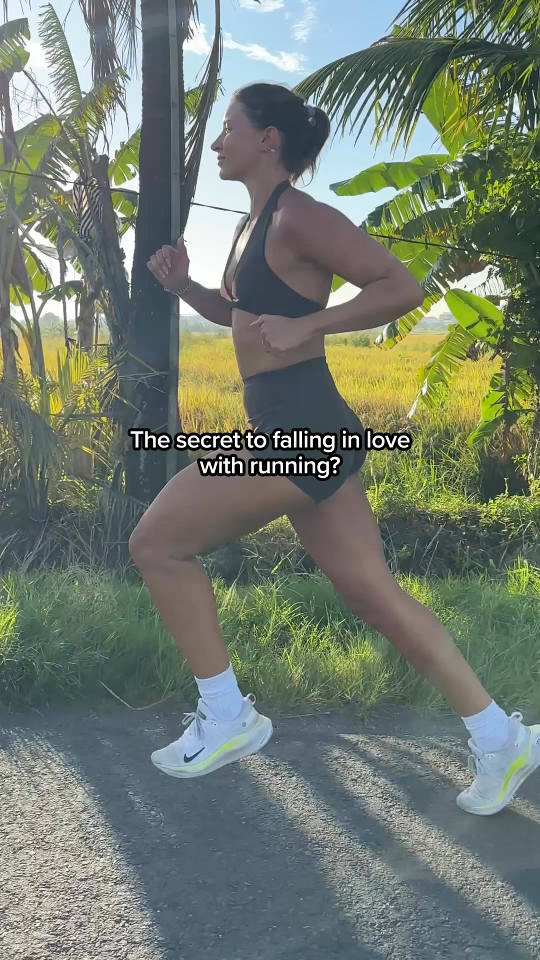 runna Facebook ad: The Ultimate Running Training App.