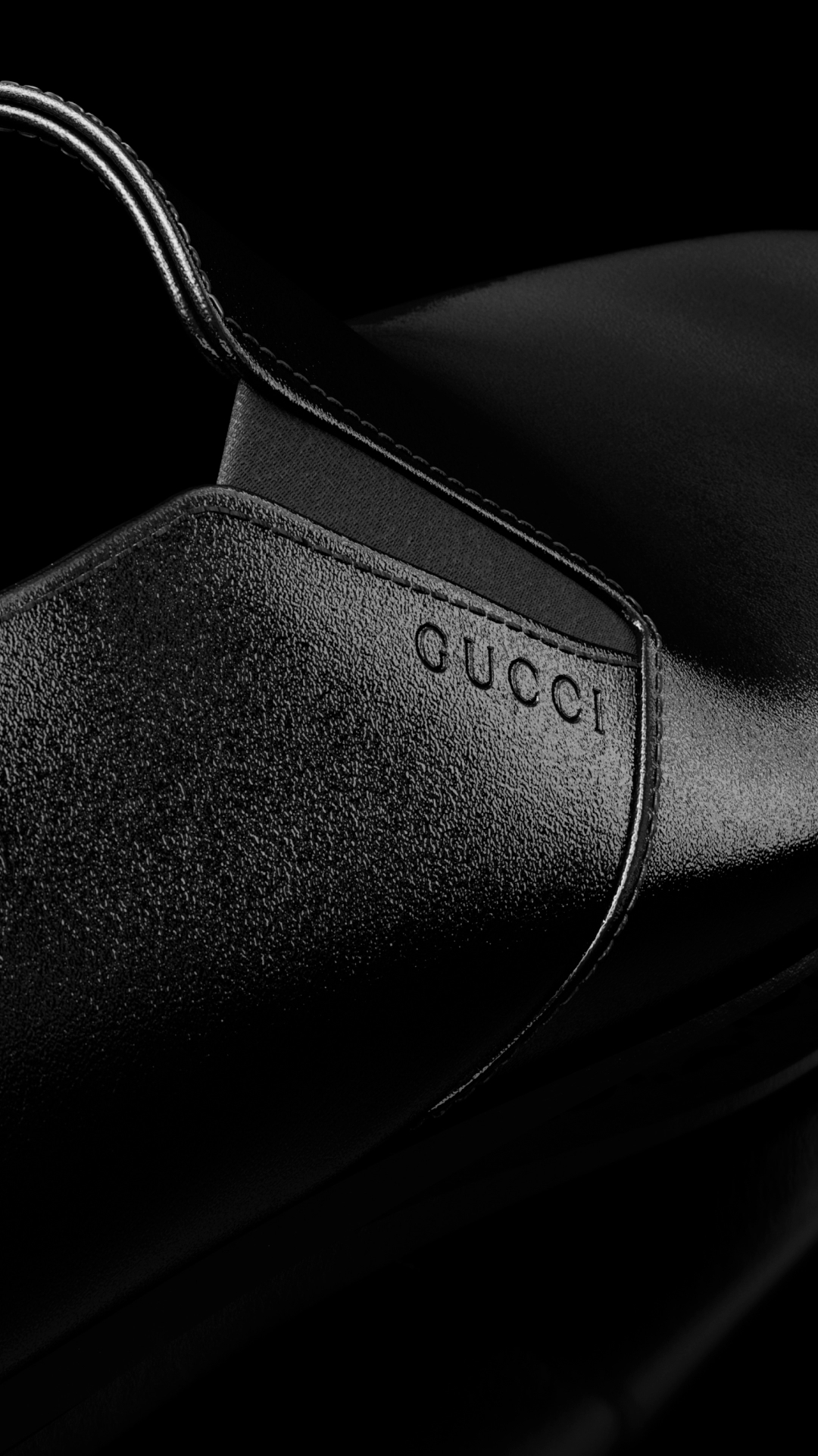 Gucci Facebook ad