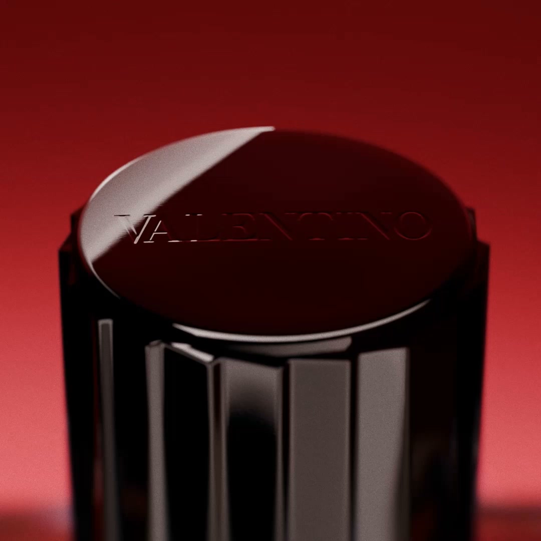 mariana_zaragoza Facebook ad: Scents of unstoppable passion