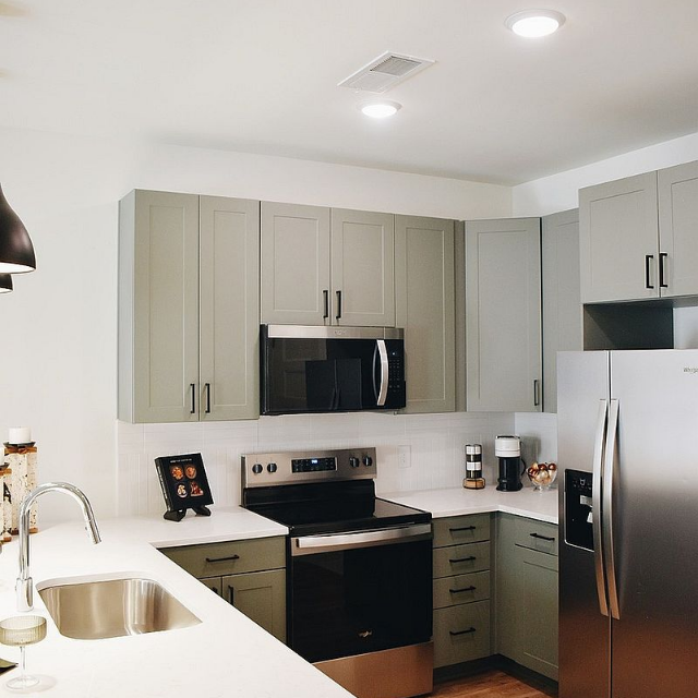 Zillow Apartments for Rent Facebook ad
