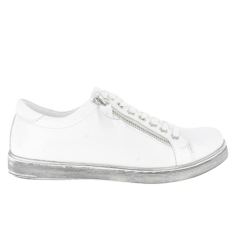 Stan's Shoes Facebook ad