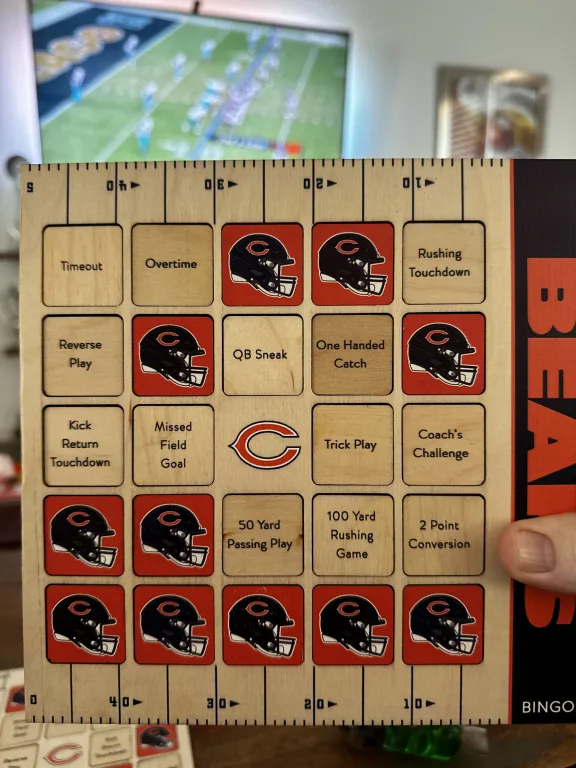 Uncommon Goods Facebook ad