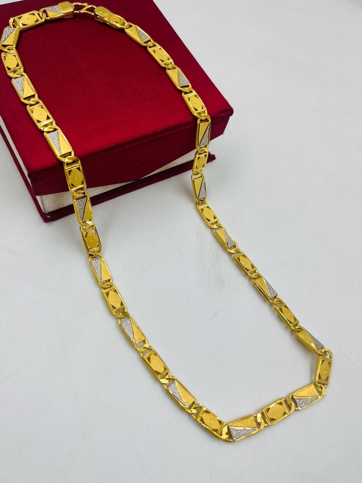 Mona baba jewellery Facebook ad: 1.5 gram gold plated for men