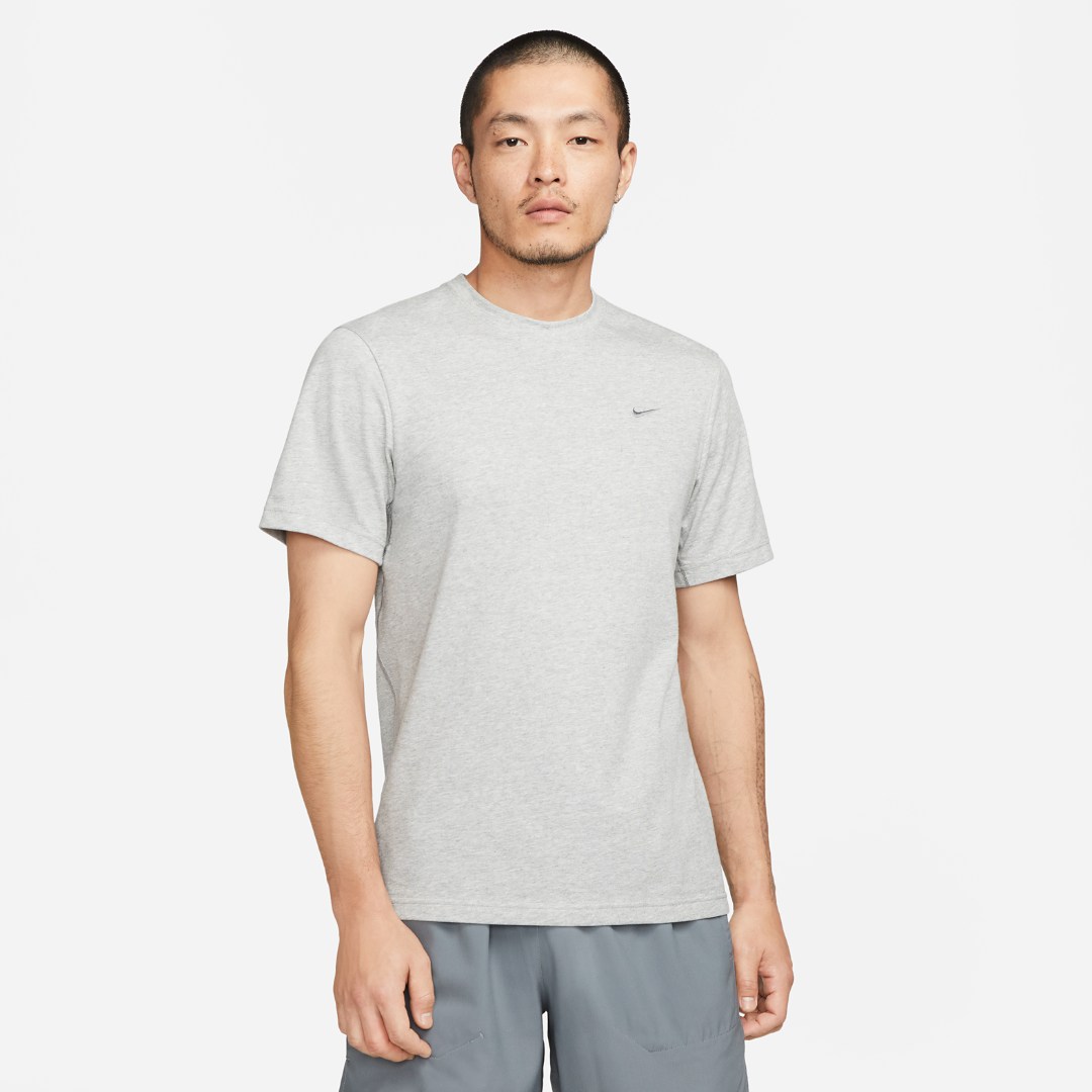 Nike Japan (ナイキ) Facebook ad