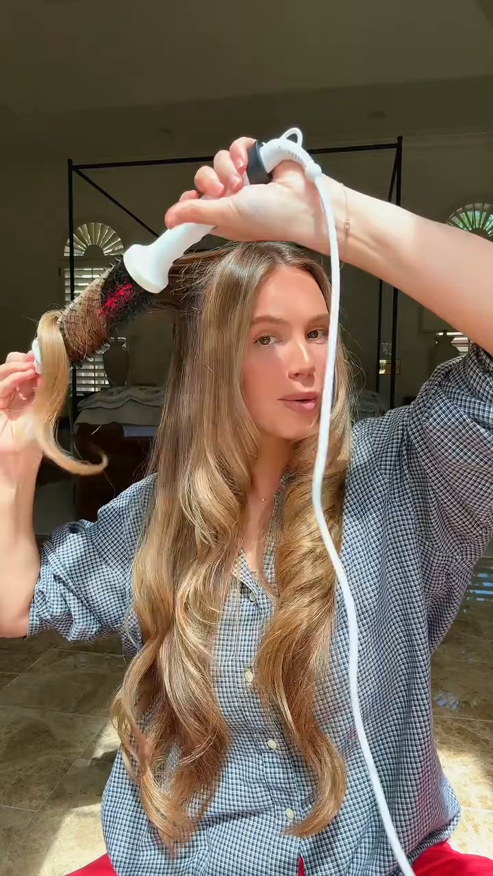 BondiBoost Facebook ad: Tiktok Viral Infrared Brush