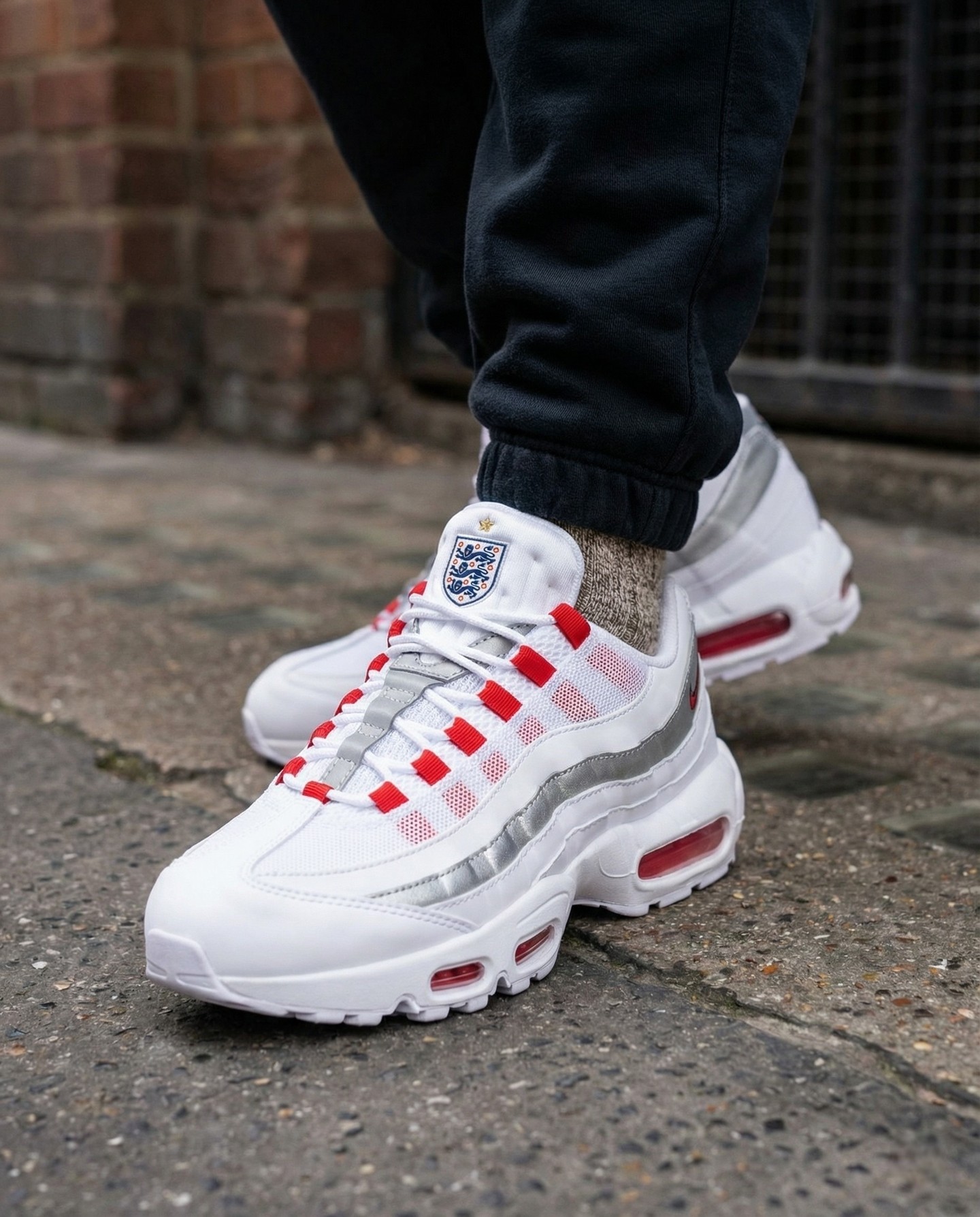 The Drop Date Facebook ad: Nike Air Max 95