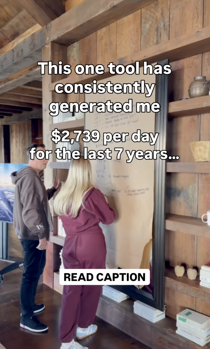 bossbabe Facebook ad