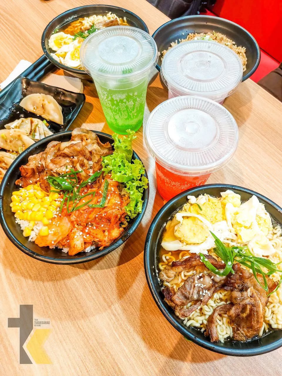 K-Street-스트리트 Facebook ad