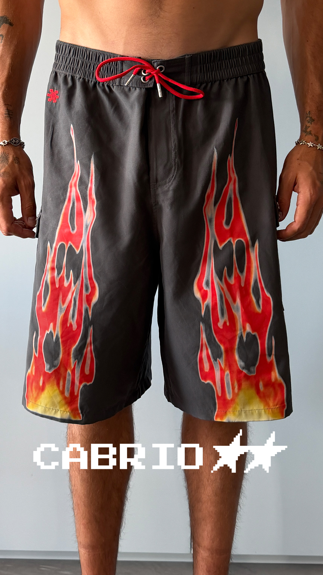 twojeys Facebook ad