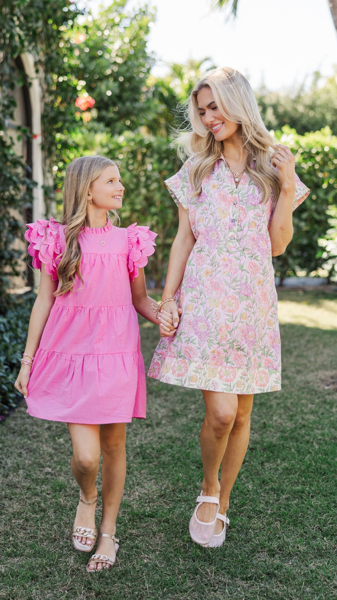 Shop the Mint Girls Facebook ad