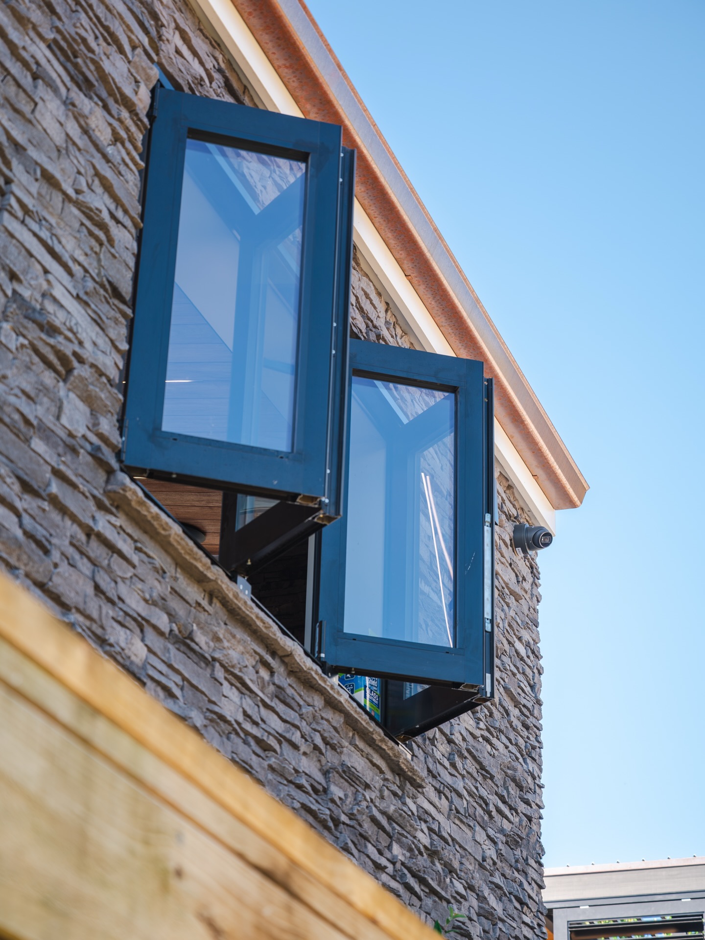 NuStyle Aluminium Windows & Doors Facebook ad