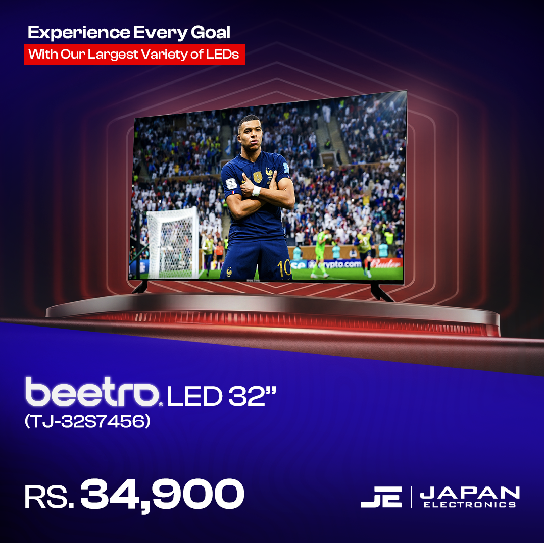 Japan Electronics Facebook ad: Experience Every Goal on a Bigger Screen!
