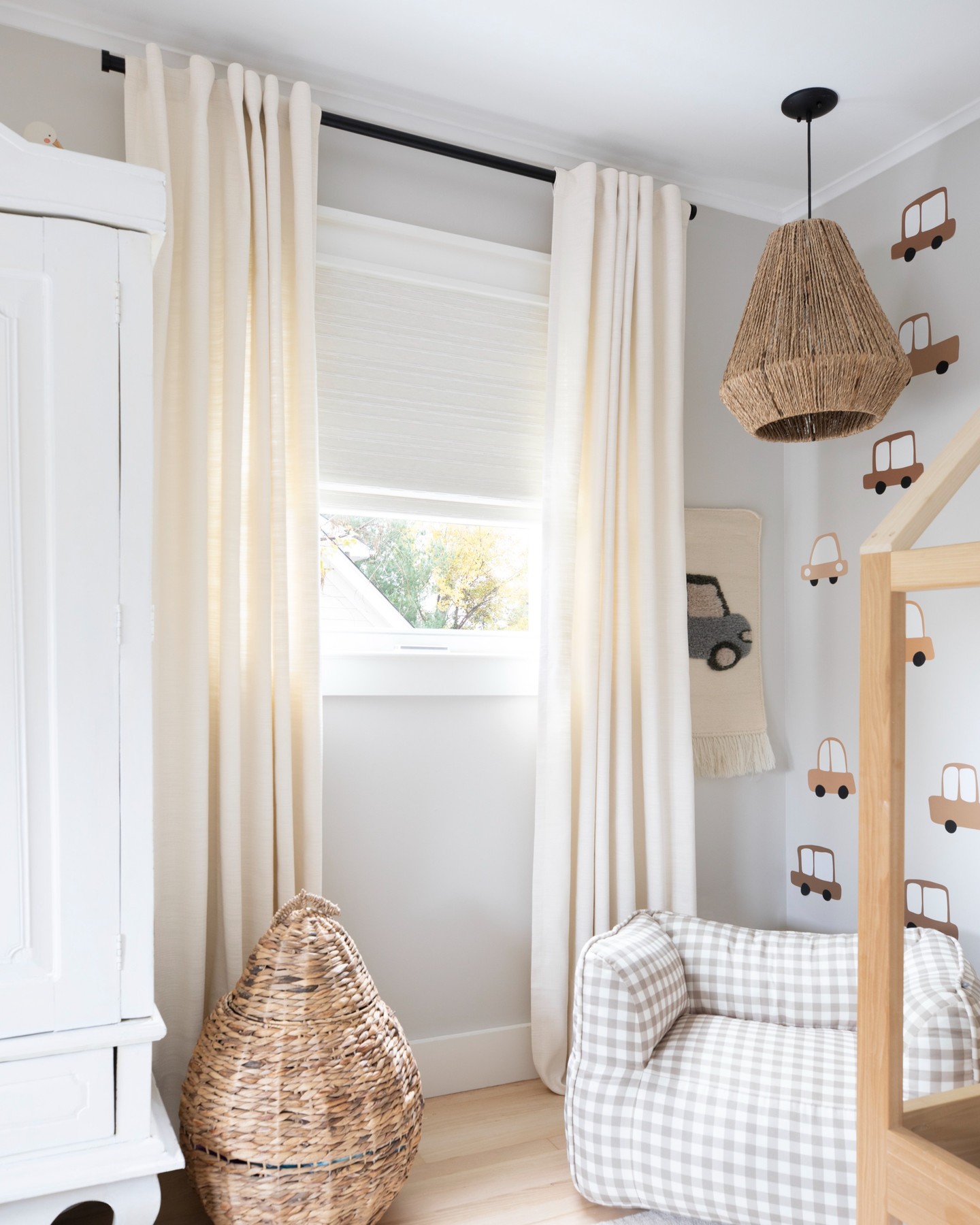 Blinds To Go Facebook ad
