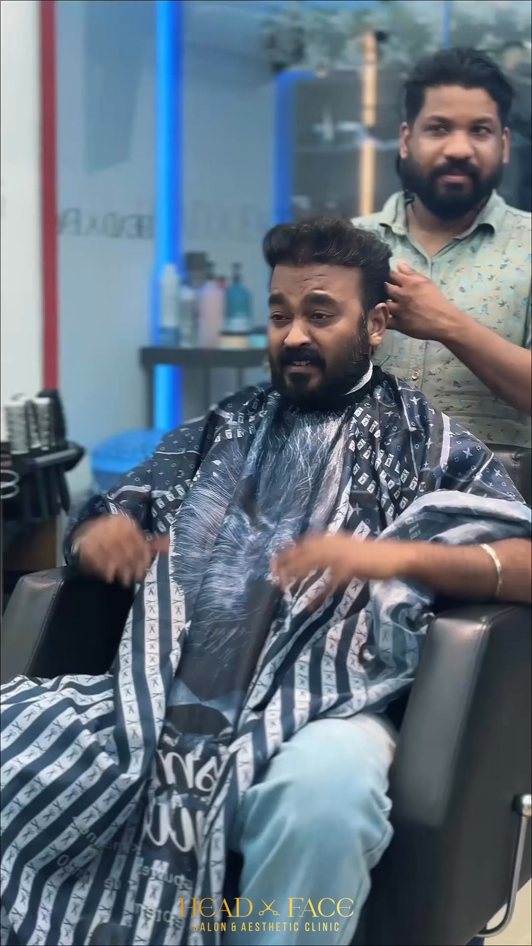 Head and Face Salon and Aesthetic Clinic Facebook ad: നിങ്ങളുടെ ലുക്ക് മാറ്റാൻ തയ്യാറാണോ? എങ്കിൽ ഇന്ന് തന്നെ…