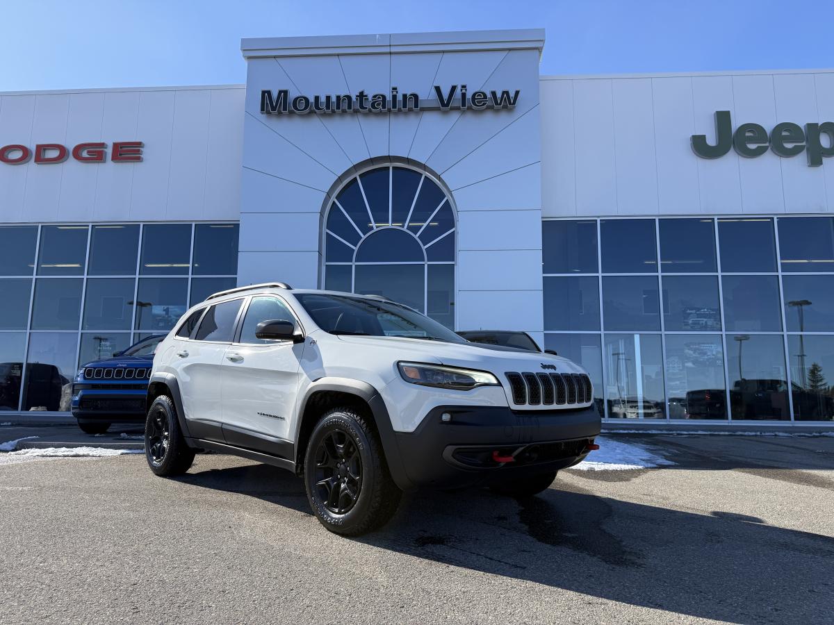 Mountain View Dodge Olds Facebook ad: If you're in Olds or surrounding area, we've…