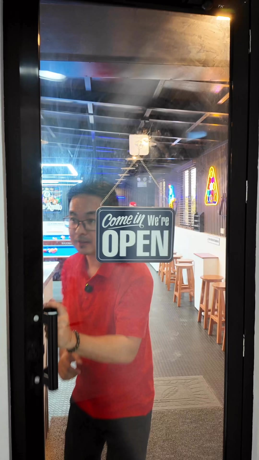 Villa-Ranito Facebook ad: akala mo ordinary billiard hall lang?
