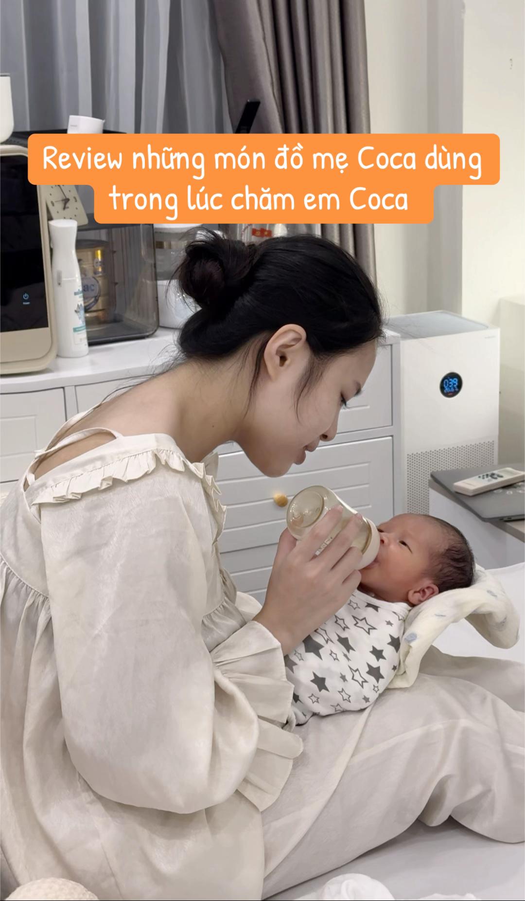 Em bé đáng yêu  Facebook ad