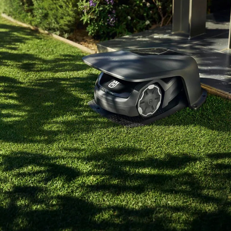 Husqvarna Facebook ad