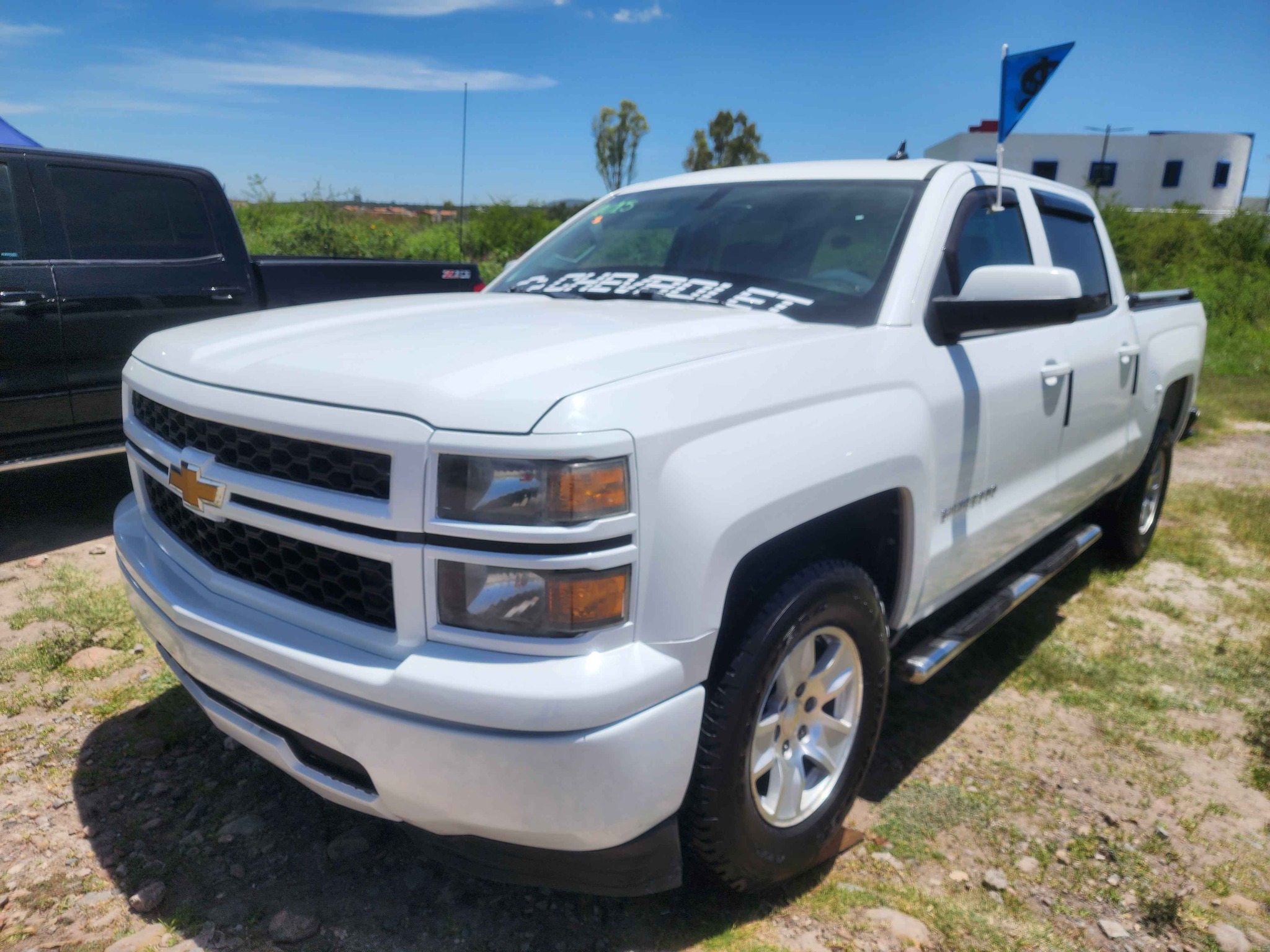 Ricardo Cruz Facebook ad: 2015 Chevrolet Silverado