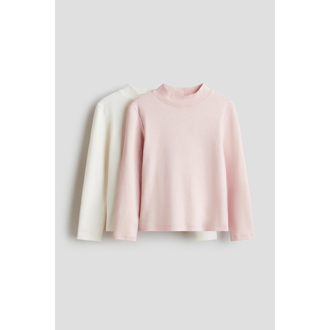 H&M Facebook ad