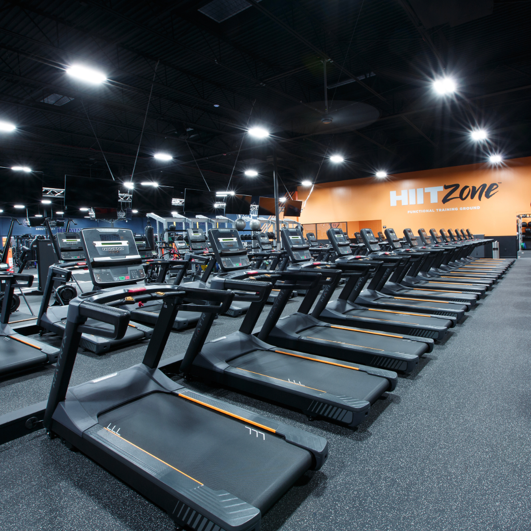 Crunch Fitness Facebook ad: Ready to level up your workouts?