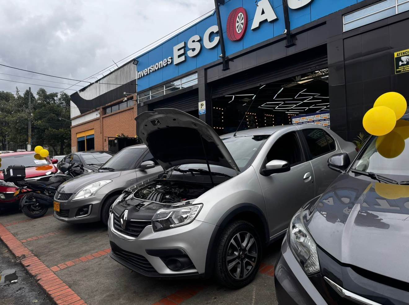 Cesar Aponte Facebook ad: Peritaje automotriz a domicilio