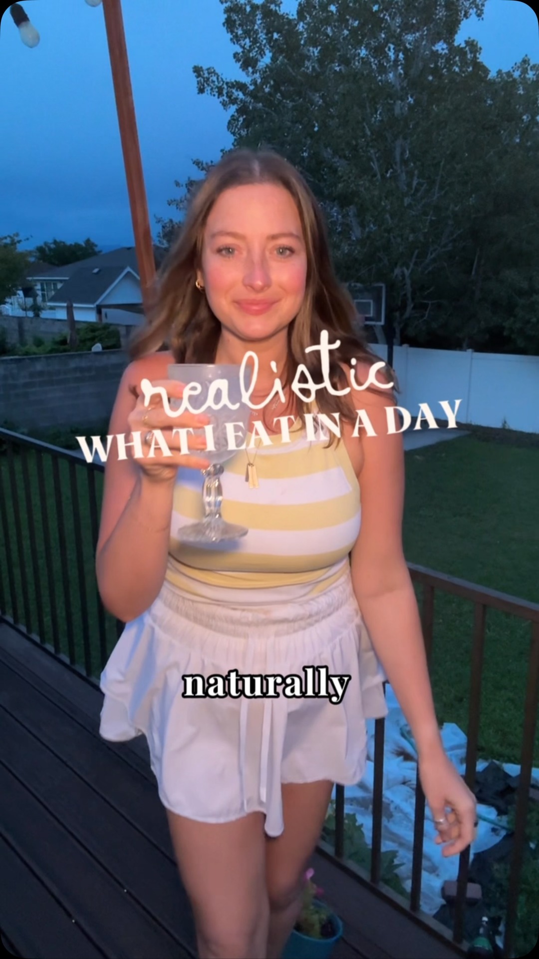 Nourish Facebook ad: realistic what I eat in a day +…