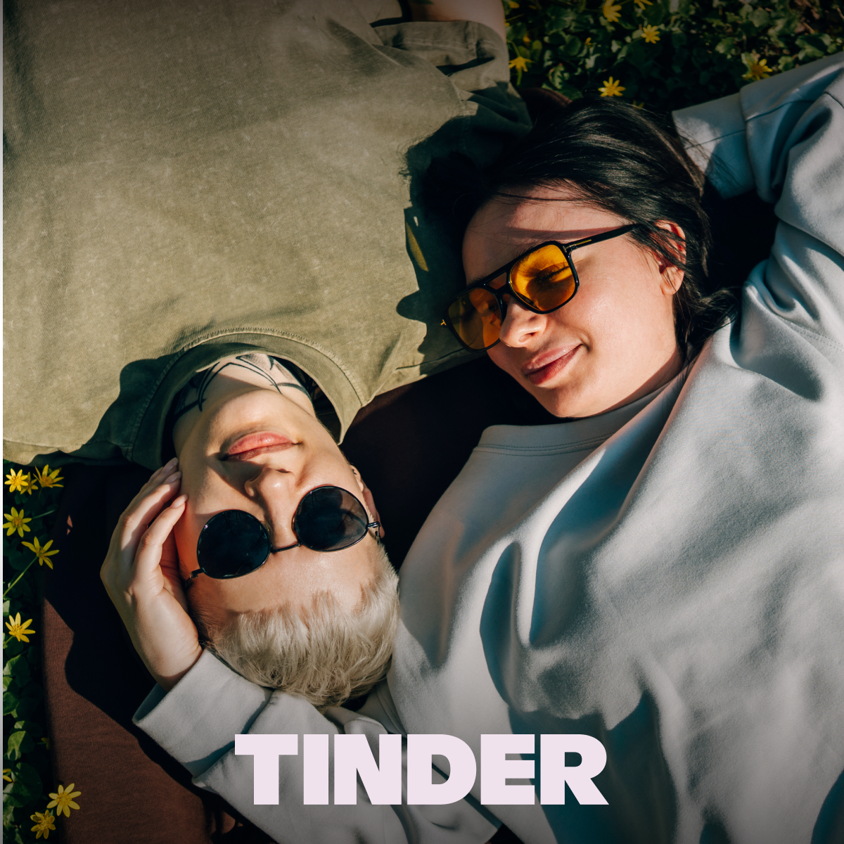 Tinder Facebook ad