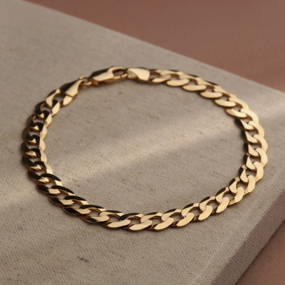 William May Jewellers Facebook ad: Jewellery with history
