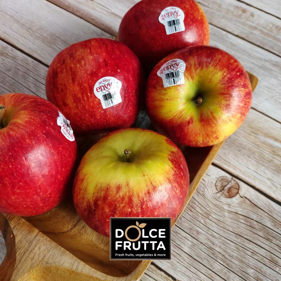 Dolce Frutta Facebook ad: Eat Healthy Naturally